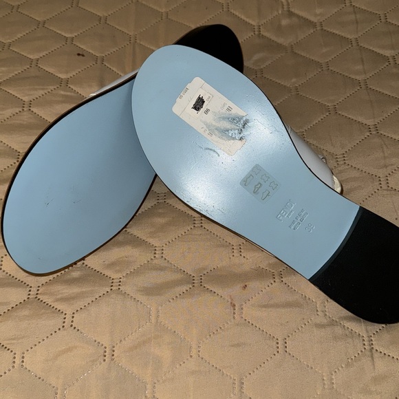 Fendi slides - Picture 6 of 7